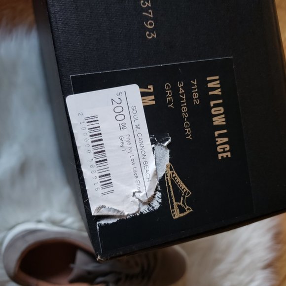 Frye *NEW* Ivy Low Lace Grey Leather Sneakers - Picture 9 of 9